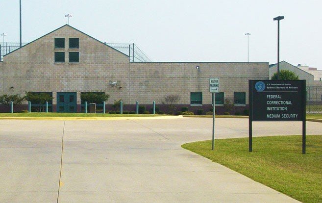 stories/federal-correctional-beaumont.jpg