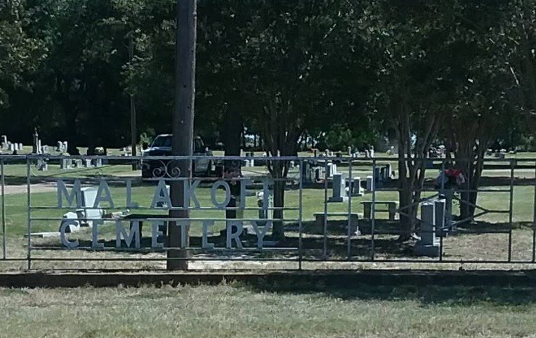 stories/malakoff-cemetery.jpg