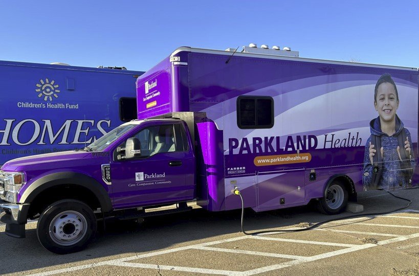 stories/parkland_mobile_unit.jpg