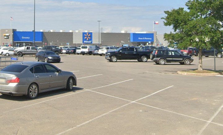 stories/walmart-paris-lamar.jpg